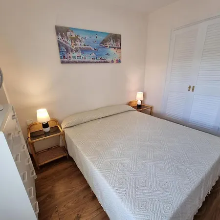 Apartment Acogedor Cerca De La Playa Con Aire Acondicionado - Hisp-236-180 *